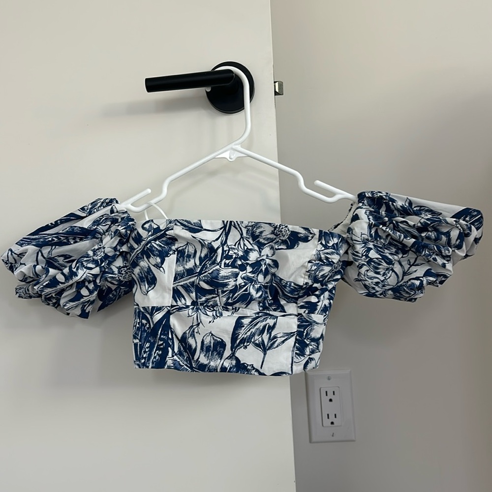 Abercrombie & Fitch Poplin crop top puffy sleeve